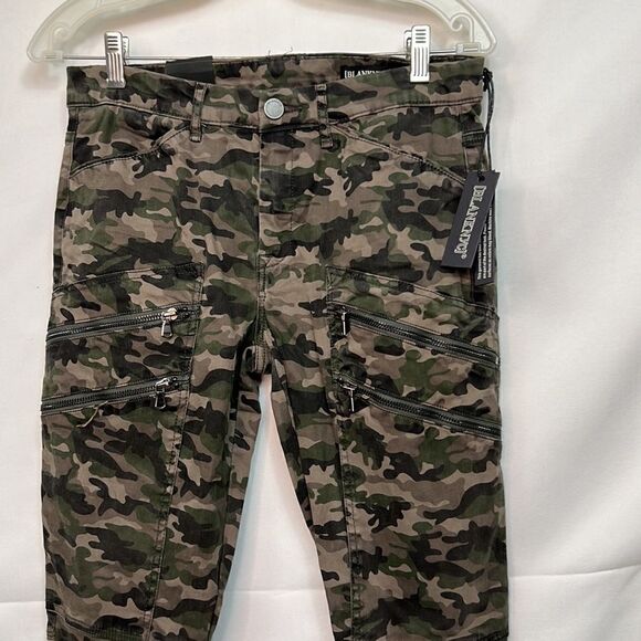 Blank NYC Camo Moto Pants size 27 NWT - Picture 2 of 14